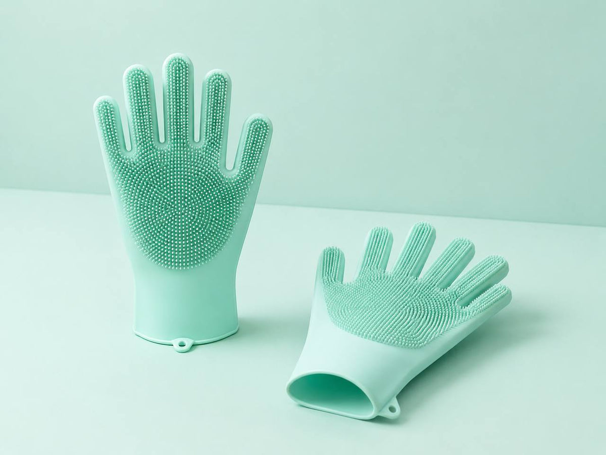 Pawro Silicone Pet Bath Glove — soft grooming bristles, view 3